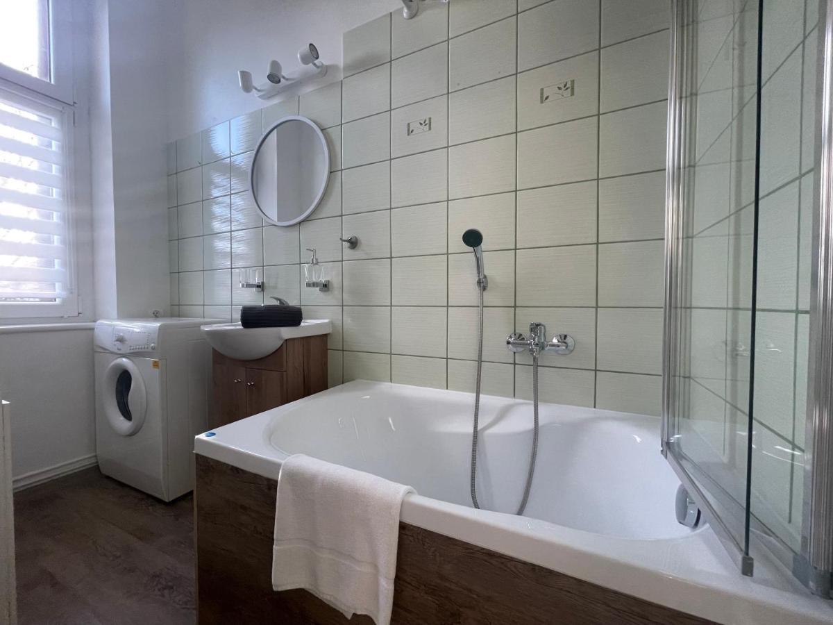 Przytulne Studio 3City W Sopocie Dla Czterech Osob Z Wanna By Noclegi Renters Zoppot Exterior foto
